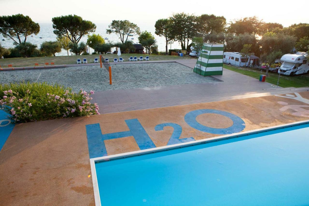 Camping Continental Hotel Bardolino Bagian luar foto